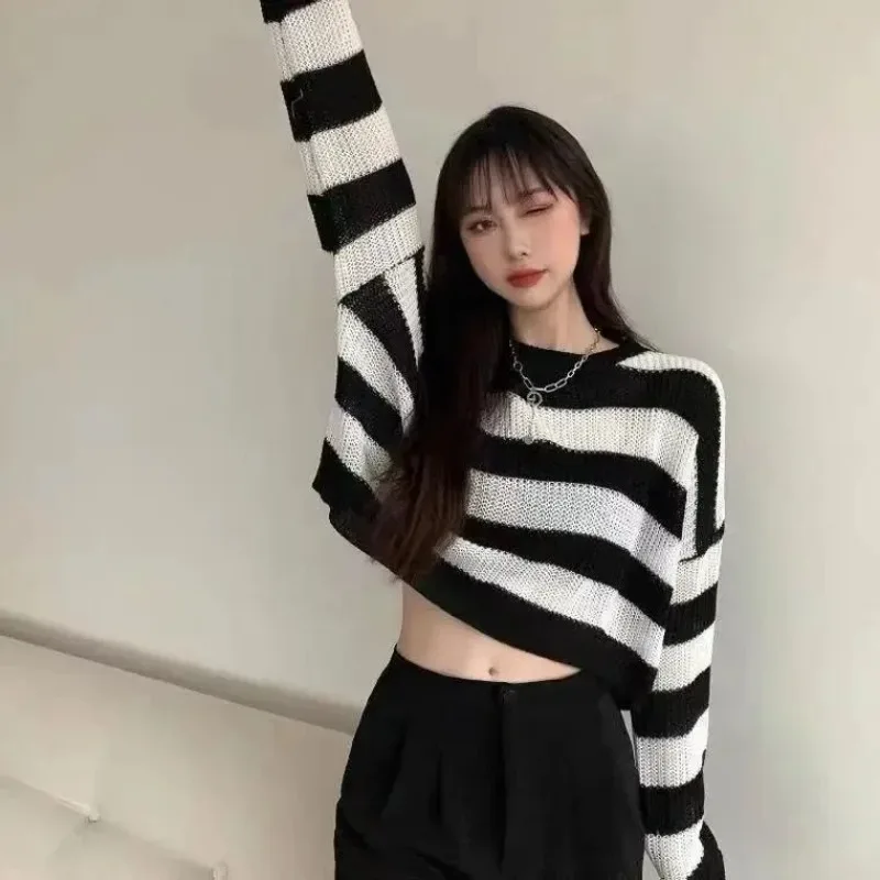 ZMZBCH Korean Style Autumn Striped Cropped Sweater Women Vintage Oversize Knit Jumper Female Long Sleeve O-neck Pullovers Tops - Image 3