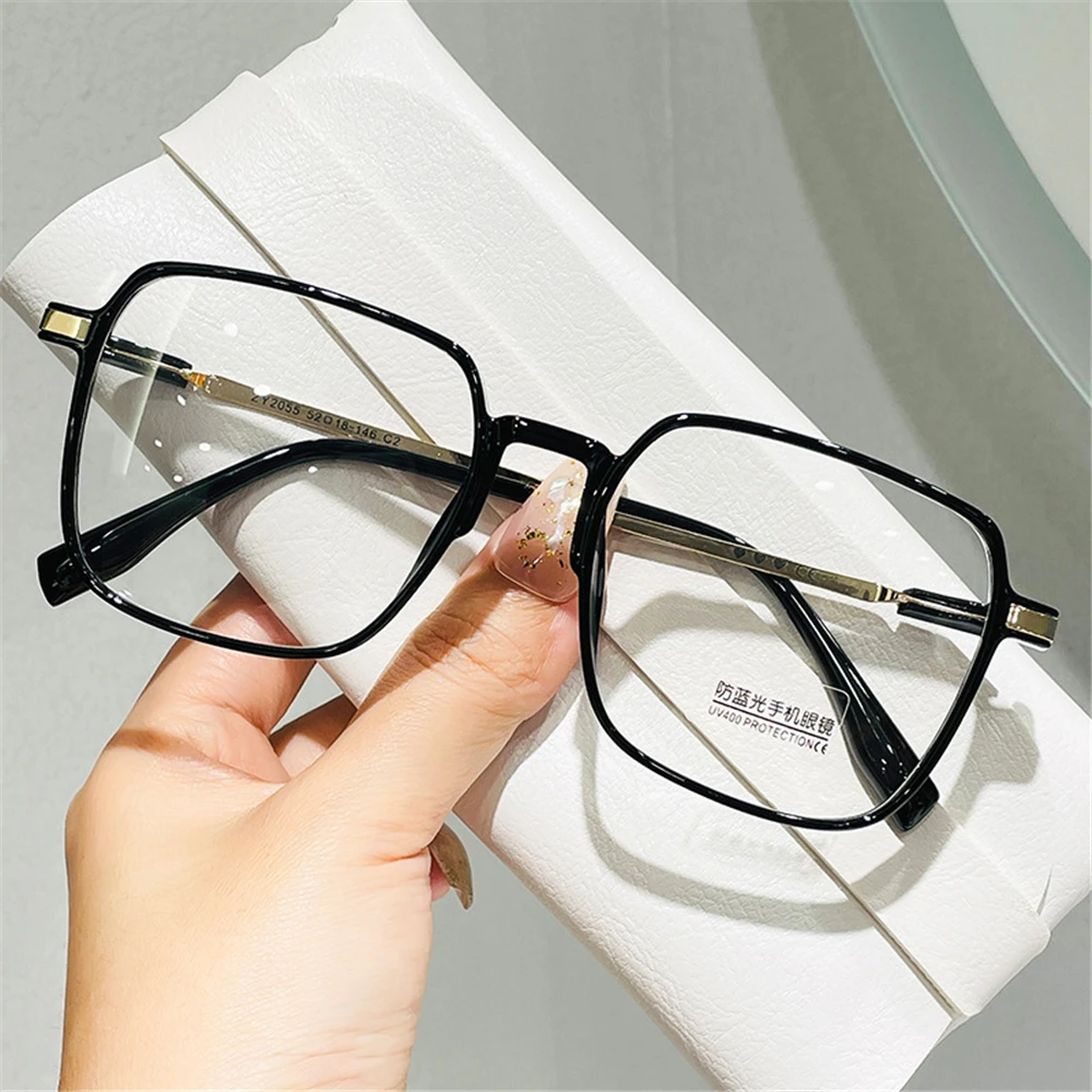 Retro Square Anti-Blue Light Glasses for Women Stylish Clear Frame Anti Radiation Glasses Transparent gafas de sol - Image 3
