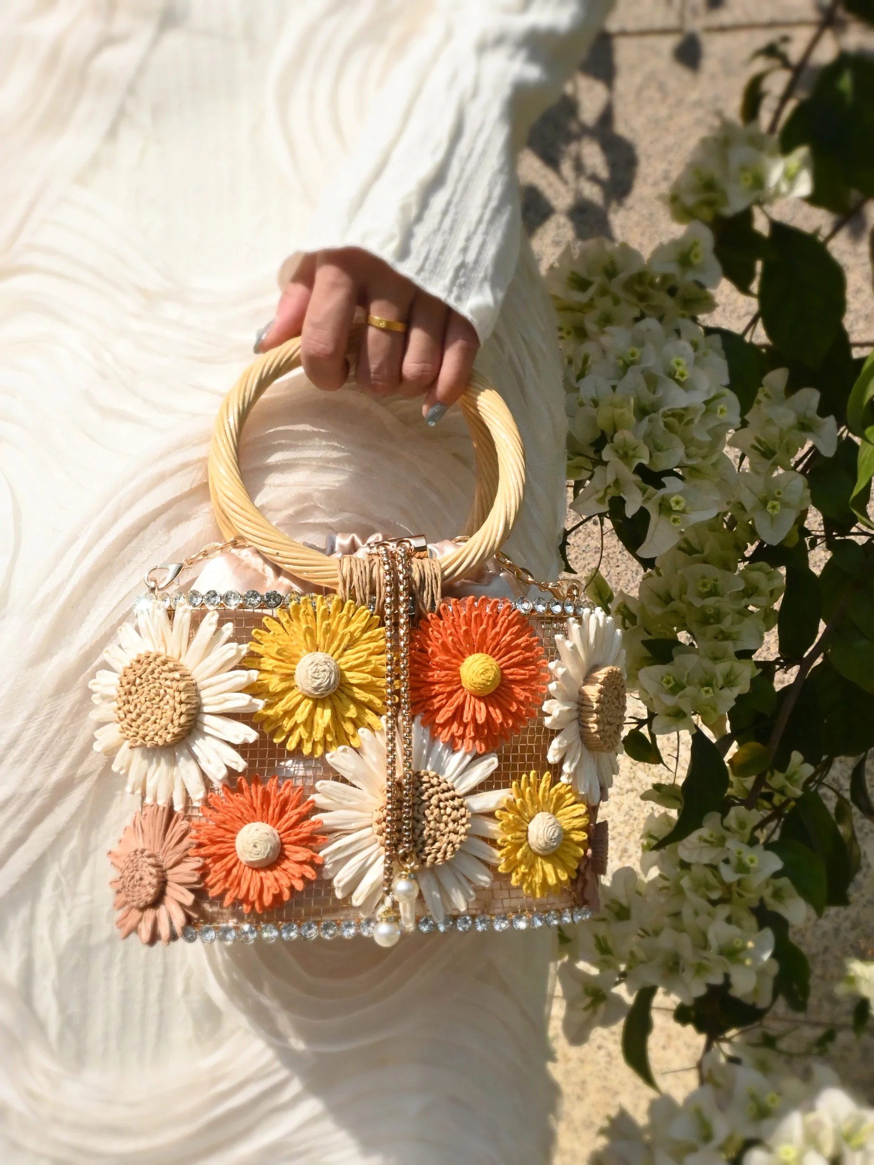 Sunshine Flower Bird Cage Evening Bag Elegant Flower Birdcage Handmade Woven Shiny Rhinestone Handbag - Image 6
