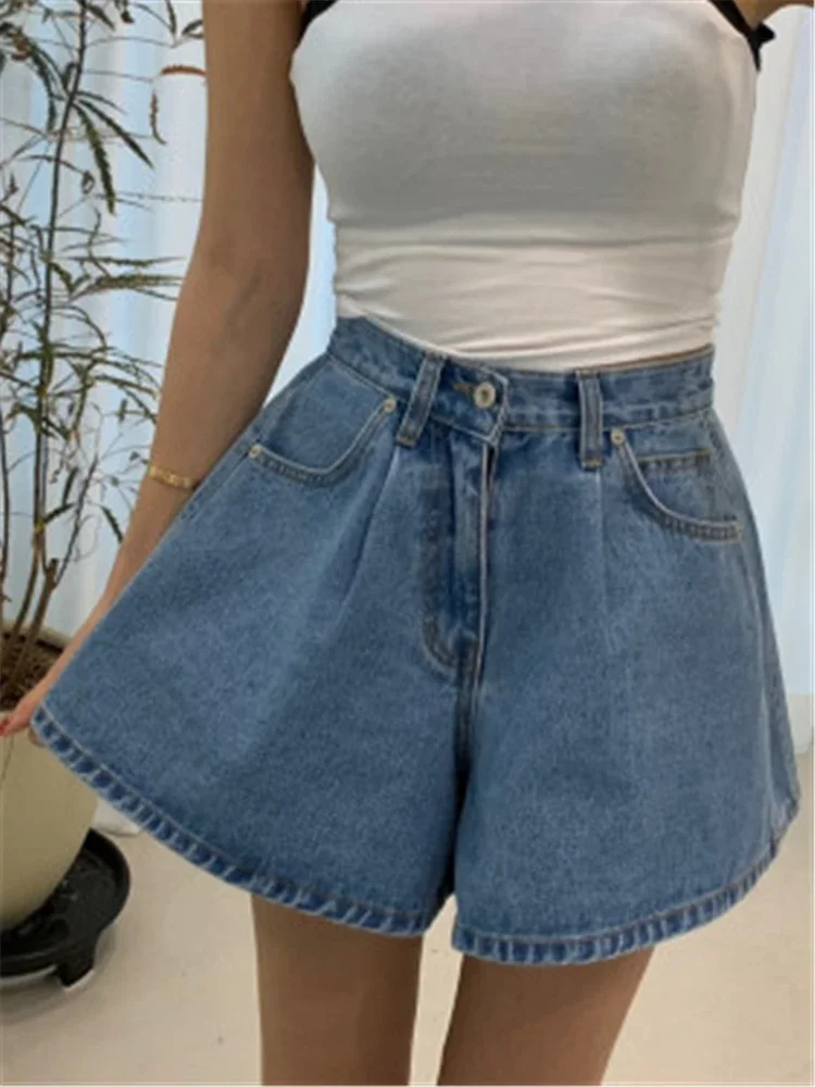 REALEFT 2024 New High Waist Washed Women's Denim Wide Leg Shorts Summer Buttons Casual Female Blue Jeans Trouses Pockets - Image 4