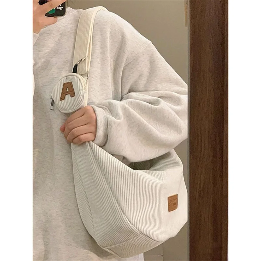 Large Capacity Corduroy Shoulder Crossbody Bag Women Leisure Armpit Bag Solid Color Versatile Dumpling Bag Fashion Messenger Bag - Image 3