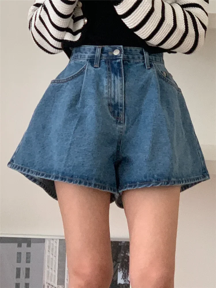 REALEFT 2024 New High Waist Washed Women's Denim Wide Leg Shorts Summer Buttons Casual Female Blue Jeans Trouses Pockets - Image 5