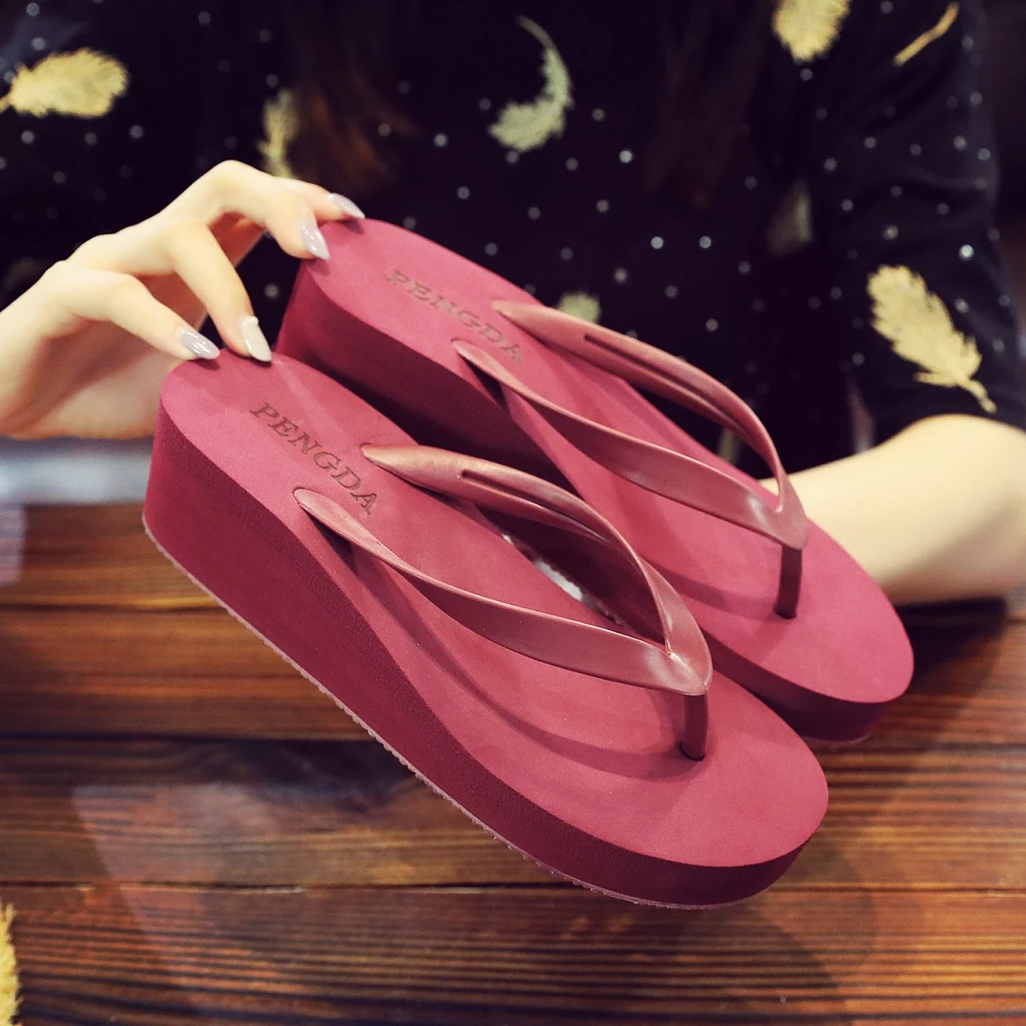 European and American New Style Flip-Flops for Women Thick-Soled Summer Fashion Internet Celebrity High-Heeled Slippers Non-Slip Flip-Flops for Beach and Seaside Wear Wedge Sandals - Image 7