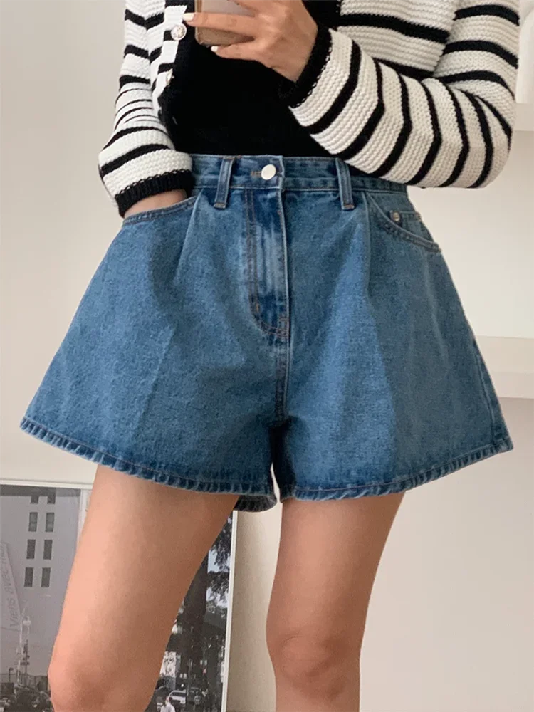 REALEFT 2024 New High Waist Washed Women's Denim Wide Leg Shorts Summer Buttons Casual Female Blue Jeans Trouses Pockets - Image 2