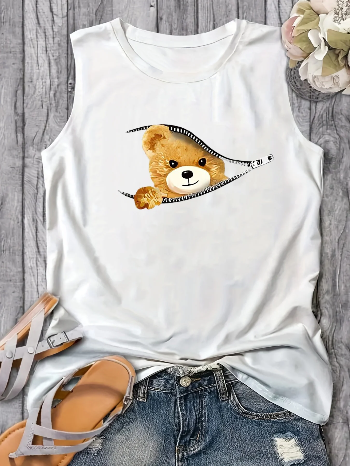 Women's Summer Bear cartoon Print Large Casual Round Neck Sleeveless Loose Tank Top T-shirt Tank Top T-shirt - Image 2