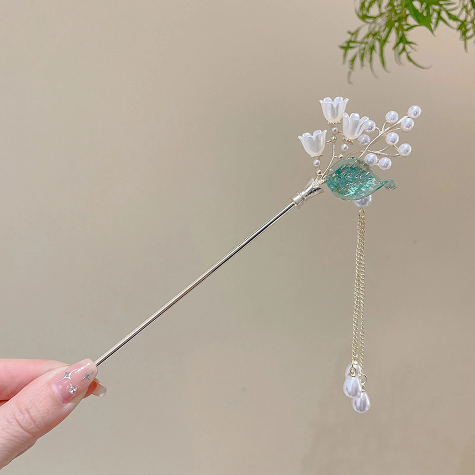 Light Luxury Flower Hairpin For Women Chinese Style Floral Butterfly Tassel Hair Stick Elegant Metal Jewelry Hairpin Hair Clips - Image 18