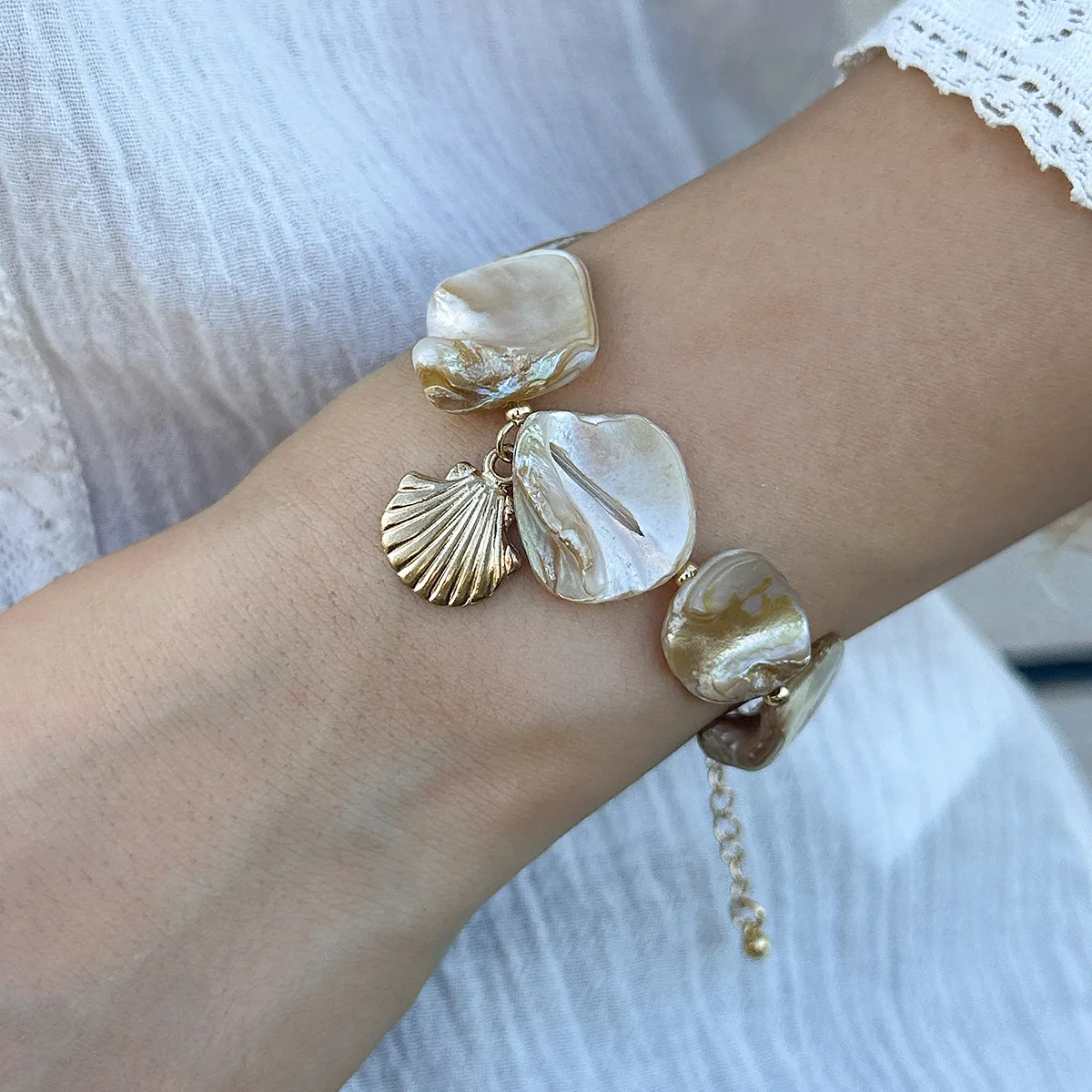 Retro Starfish White Shell Conch Pendant Necklace Women 2024 Simple Creative Colorful Stones Hand Woven beach Jewelry Girls - Image 33