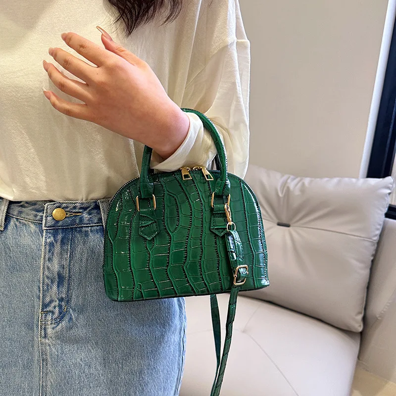Retro Shoulder Bag Fashion Pu Leather New Women's Bag Waterproof Crocodile Pattern Versatile Crossbody Bag Hand Bags for Women - Image 4