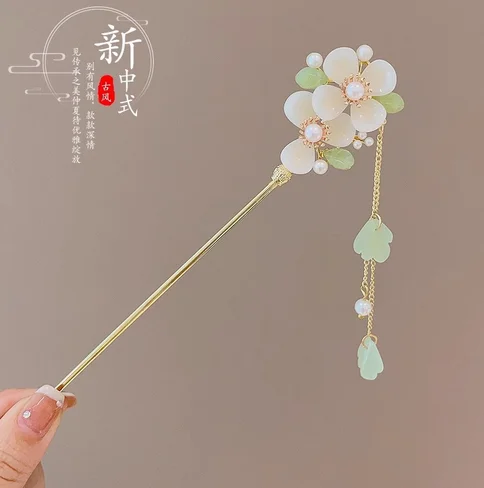 Light Luxury Flower Hairpin For Women Chinese Style Floral Butterfly Tassel Hair Stick Elegant Metal Jewelry Hairpin Hair Clips - Image 32