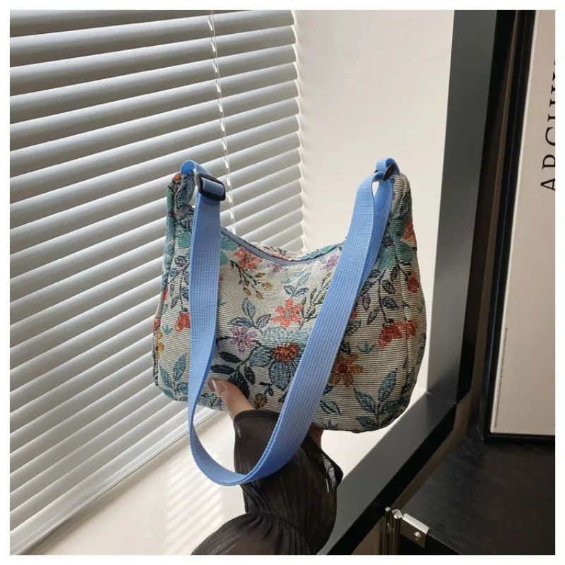 Fashion Vintage Winter New Women Lady Bag Versatile Literary Prints Cloth Crescent Pack Texture Temperament Crossbody Shoulder - Image 8