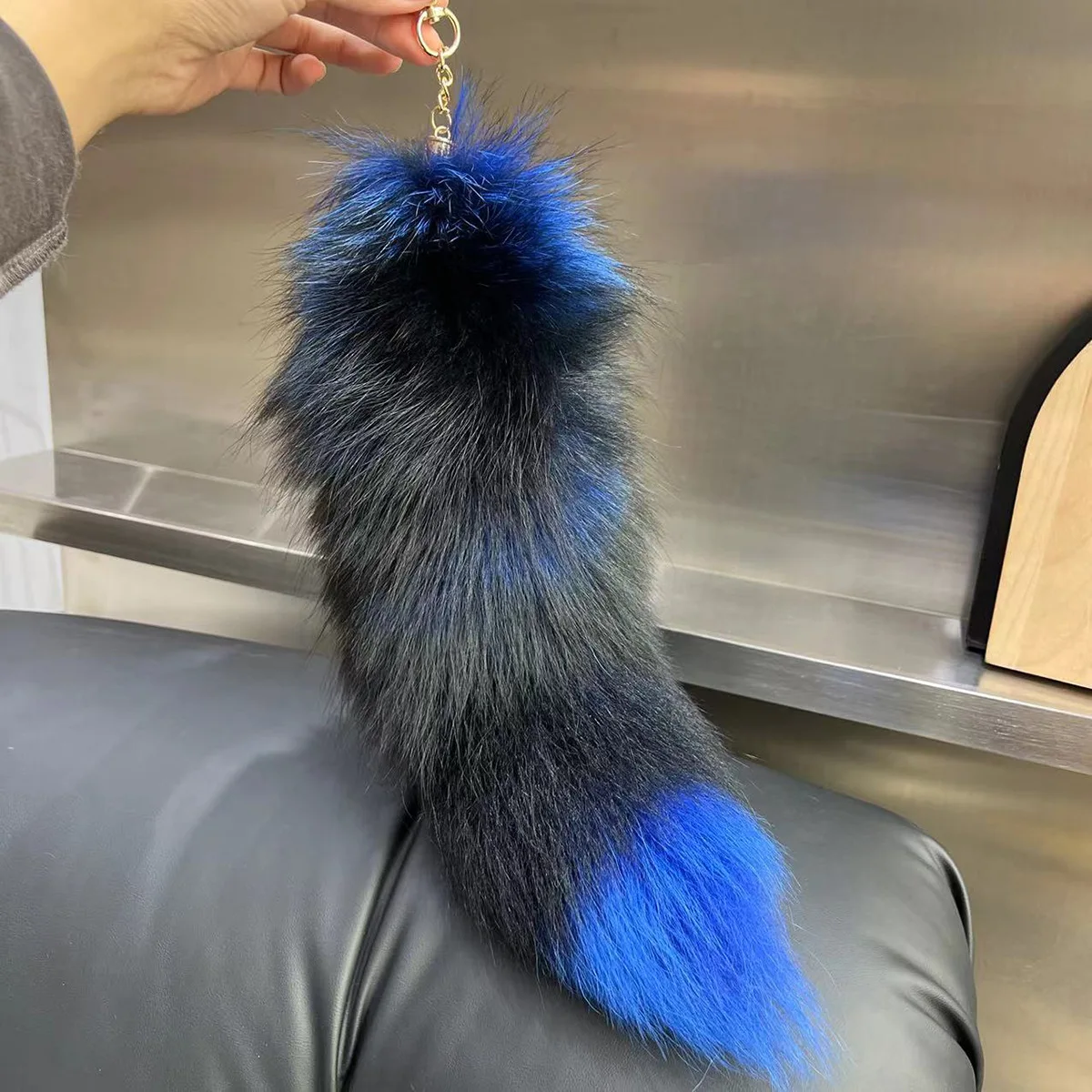 2024 Real Fox Fur Tail Large Long Natural Fur tail Keychain Pendant Cosplay tail Cute Wolf Fox Tail Fur Car Keychains For Women - Image 9