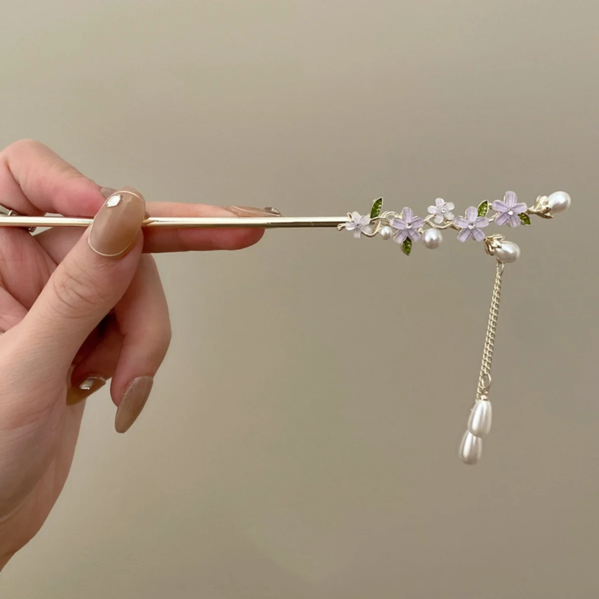 Light Luxury Flower Hairpin For Women Chinese Style Floral Butterfly Tassel Hair Stick Elegant Metal Jewelry Hairpin Hair Clips - Image 34