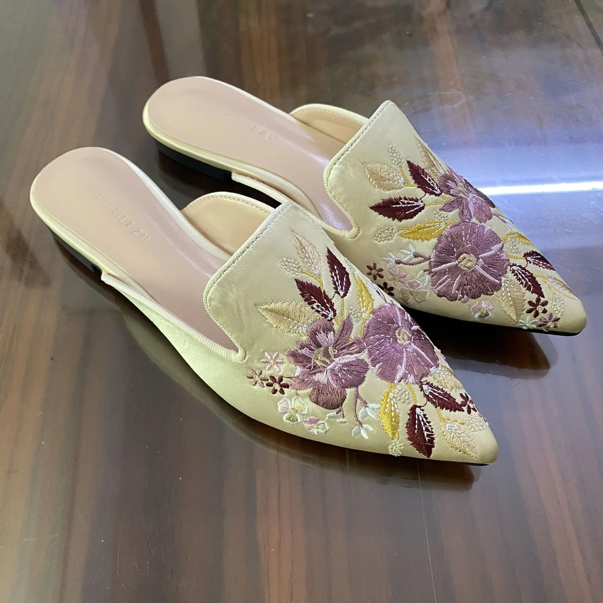 New Chinese Embroidered Baotou Half Slippers for Women, Spring and Summer Retro Cool Dragging Shoes for Women, Outdoor Shoes - Image 5