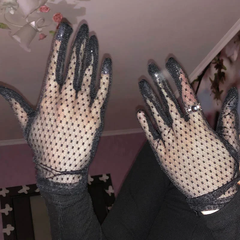 Women Summer Sexy Black Lace Gloves Mesh Hollow Breathable Sunscreen Short Paragraph Female High Elasticity Transparent Gloves - Image 3