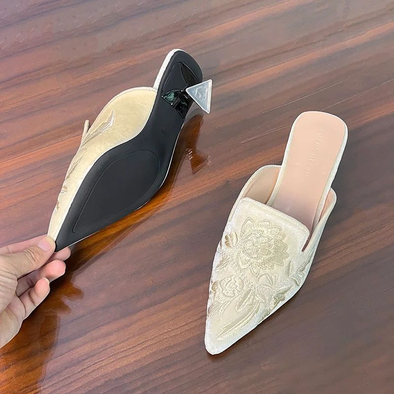 New Chinese Embroidered Baotou Half Slippers for Women, Spring and Summer Retro Cool Dragging Shoes for Women, Outdoor Shoes - Image 12