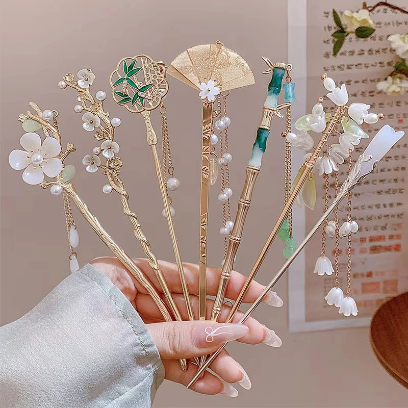 Light Luxury Flower Hairpin For Women Chinese Style Floral Butterfly Tassel Hair Stick Elegant Metal Jewelry Hairpin Hair Clips - Image 5