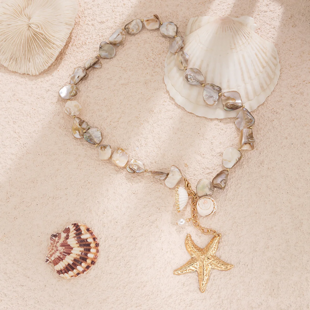 Retro Starfish White Shell Conch Pendant Necklace Women 2024 Simple Creative Colorful Stones Hand Woven beach Jewelry Girls - Image 5