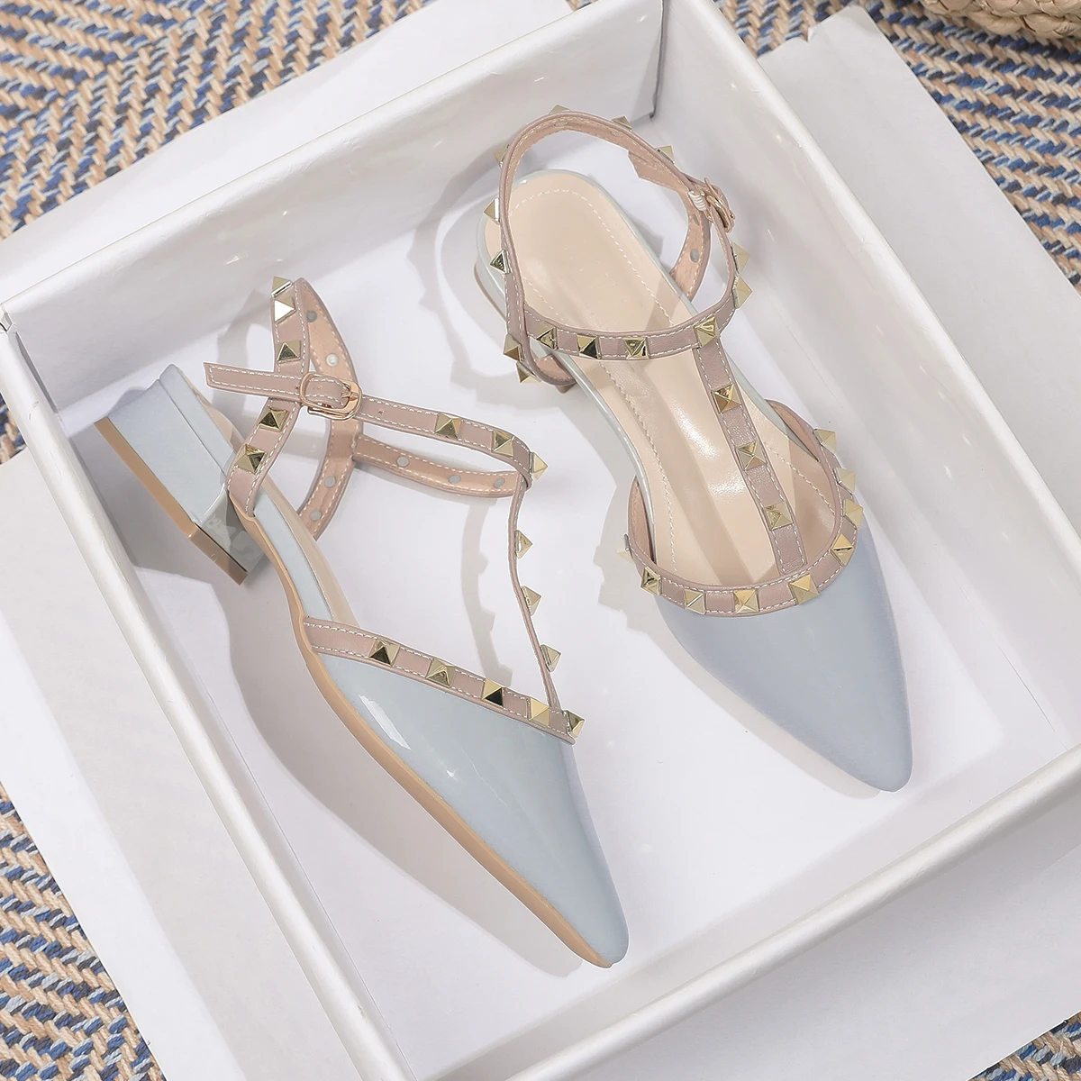 2024 Summer high-heeled women's sandals Fashion brand design pointed rivet red casual shoes Large size 41-43 - Image 3