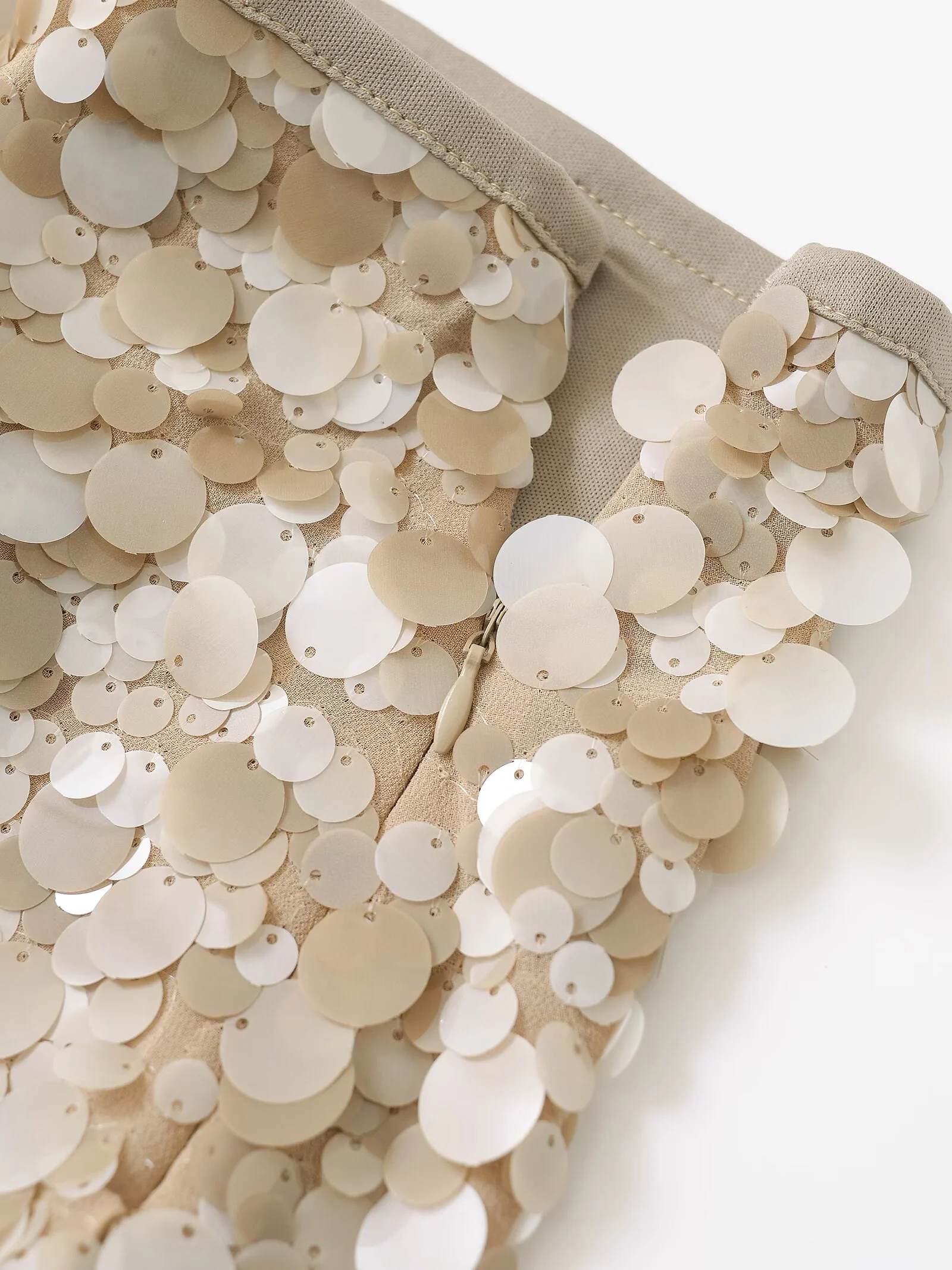 2025 Spring/Summer Women's French Design Short Style Bead embellished Sequin Fashion Style Punk Mini Skirt - Image 5