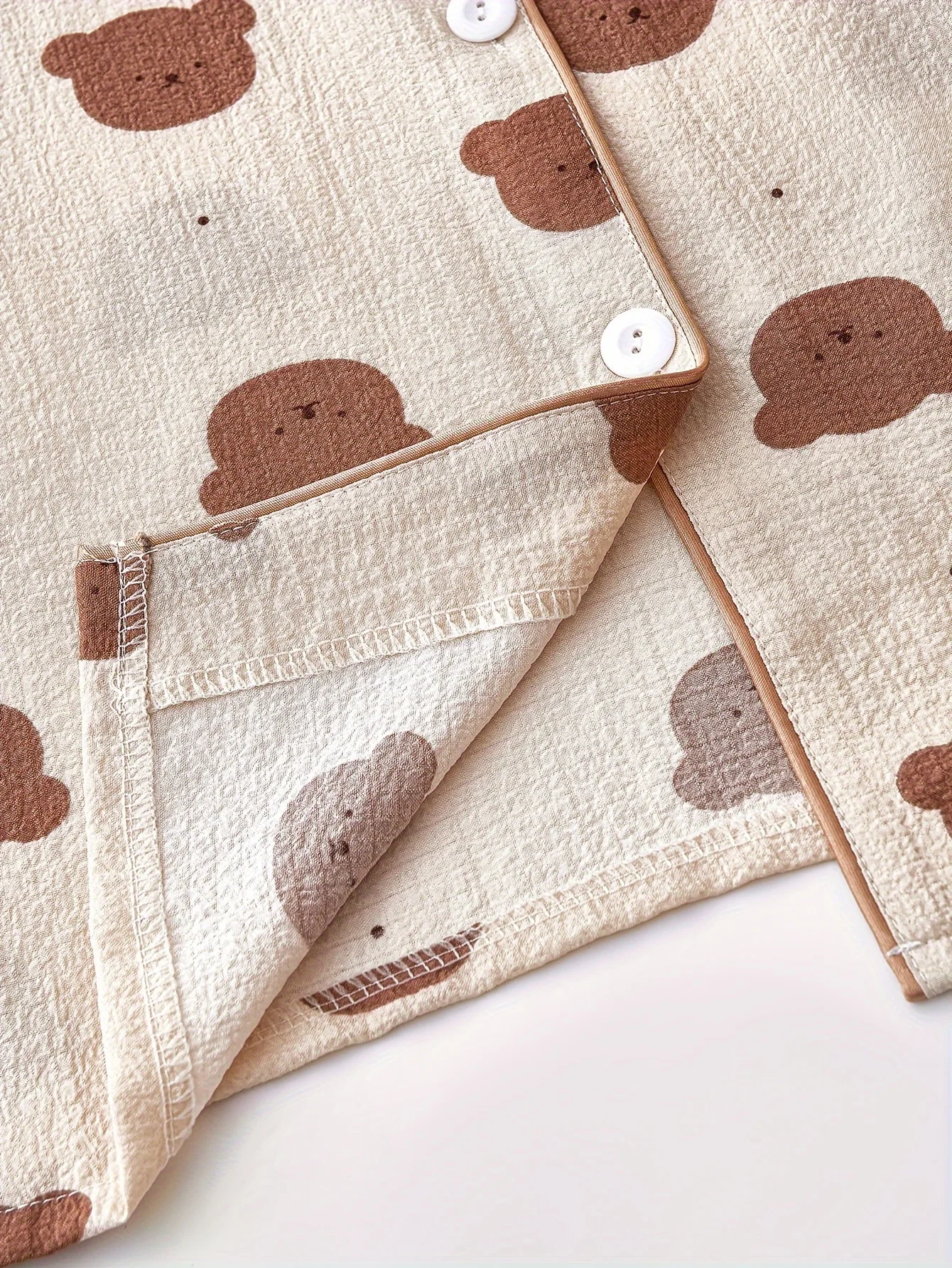 Cozy Bear Print Pajama Set for Women - Long Sleeve, Button-Up Lapel Top & Elastic Waist Pants, Machine Washable, for Autumn - Image 5