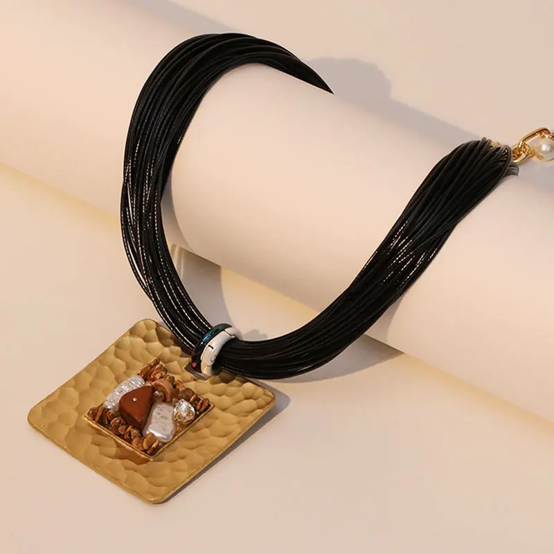 Statement Vintage Necklace with Square Pendant for Women Girl Trendy Wedding Party Jewelry - Image 3