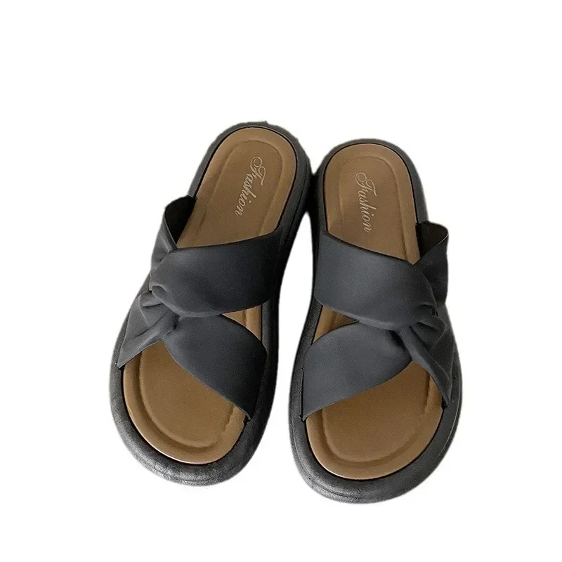 Versatile Thick Bottom Sandals Women's Summer New Outerwear Fashionable Crossbody Elegant Thick Bottom Beach Slippers - Image 6